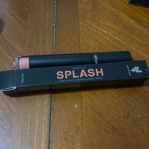 Splash lipstick